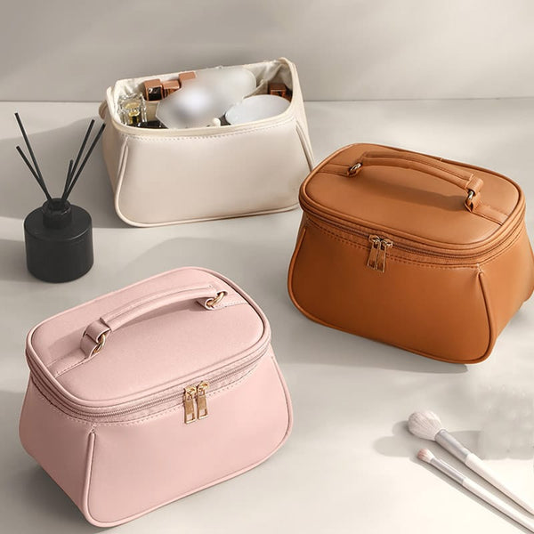 Beauty & Cosmetic Fashion Clutch